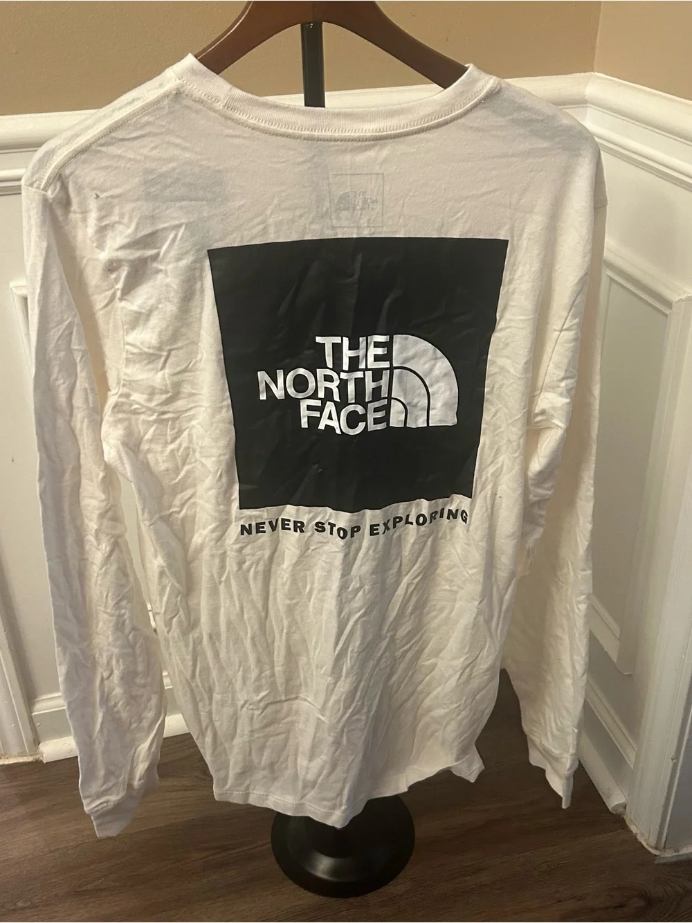 THE NORTH FACE Men's Sleeve Long Sleeve Tee, Gardenia White Black, Medium New